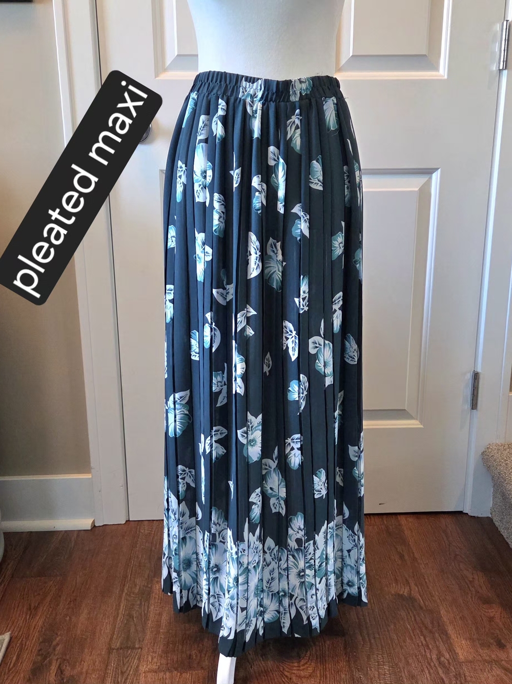 Apart Floral Pleated Skirt Elastic Waist Midi Maxi Women's Size L EUC Green